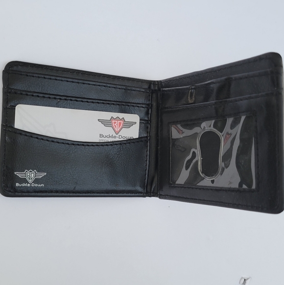 New Bi-Fold Wallet - Dumbo Face + DREAMLAND Diamond. - Picture 3 of 3